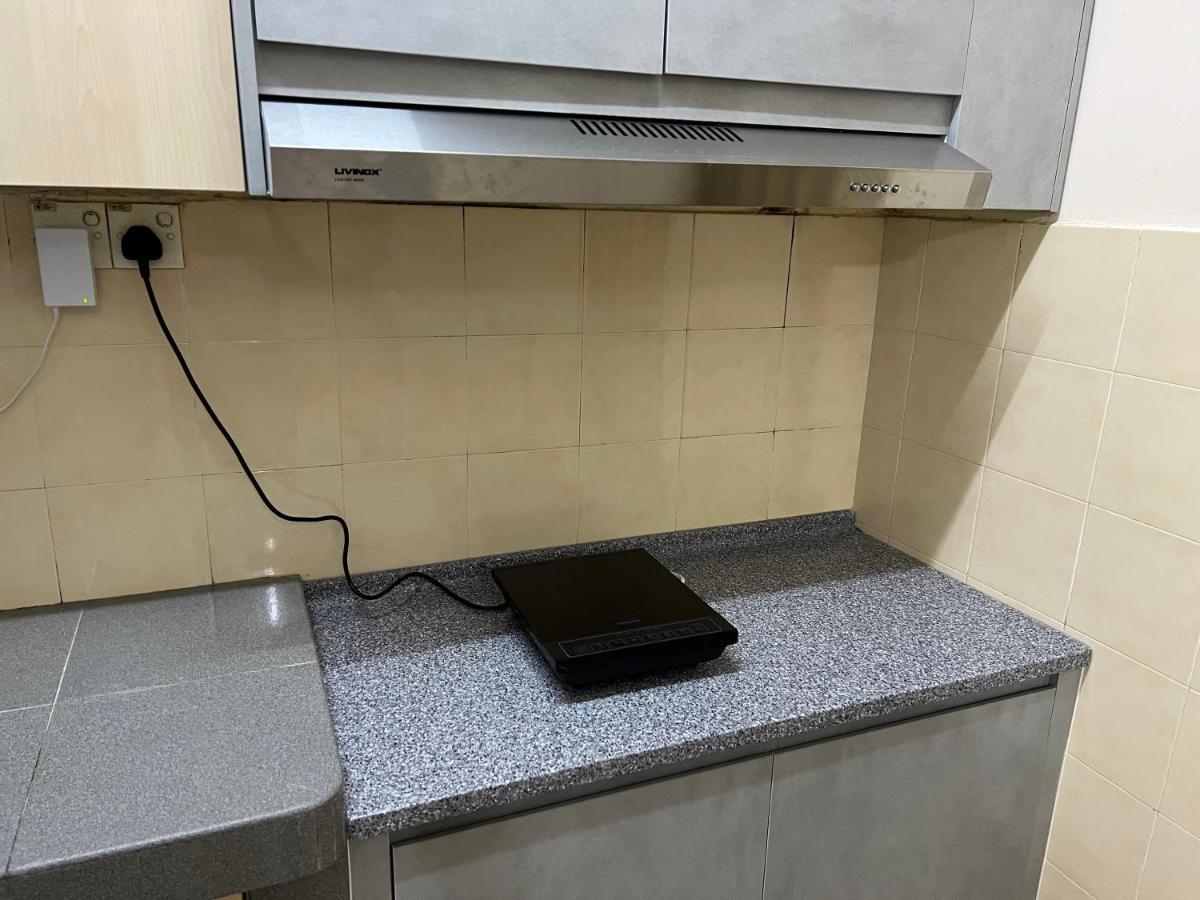 D'Lestari Homestay Seri Kembangan Kültér fotó